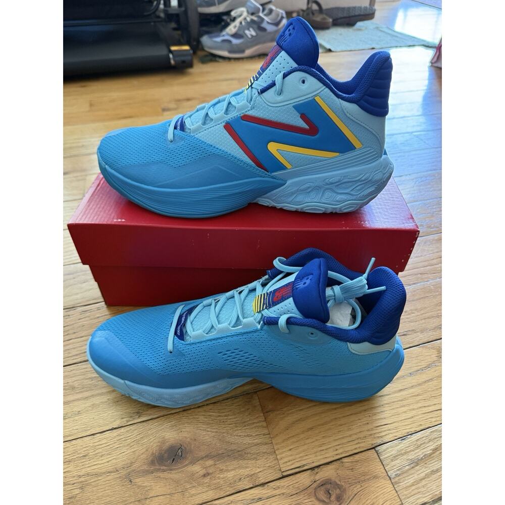 New Balance TWO WXY V4 Men's size 10.5 "Chubby" BB2WYCH4 Blue Basketball Shoes